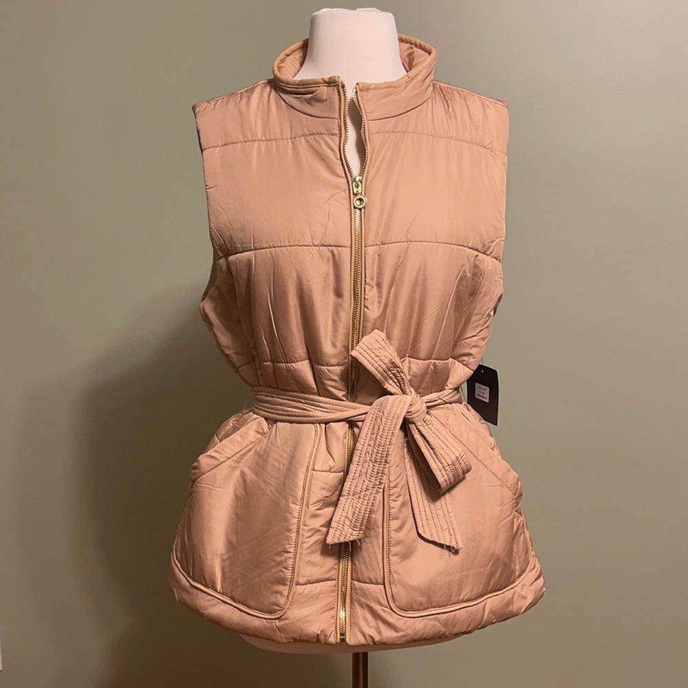 Marc New York Andrew Marc Women’s Medium Tan Full Zip Puffer Vest w/ Belt